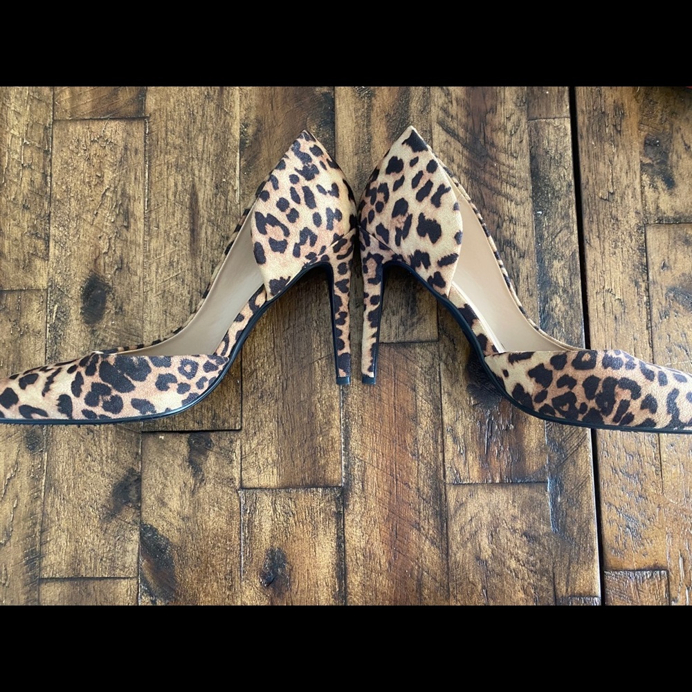 BRAND NEW Sexy Leopard Print Heels